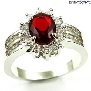 M3W Cincin Import Red Ruby 7 KT White Gold Plated Ring 